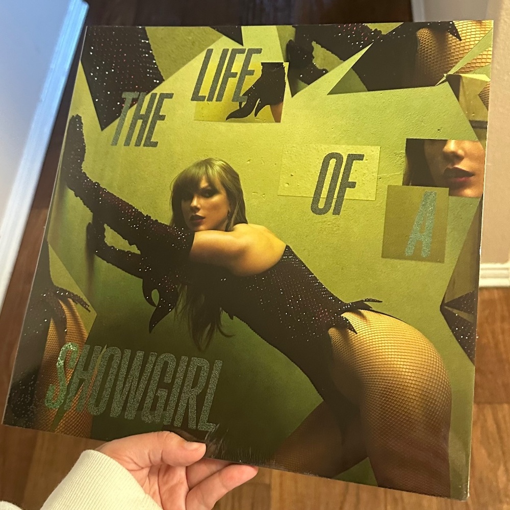 Taylor Swift The Life of a Showgirl Vinyl Record Shiny Bug Wintergreen